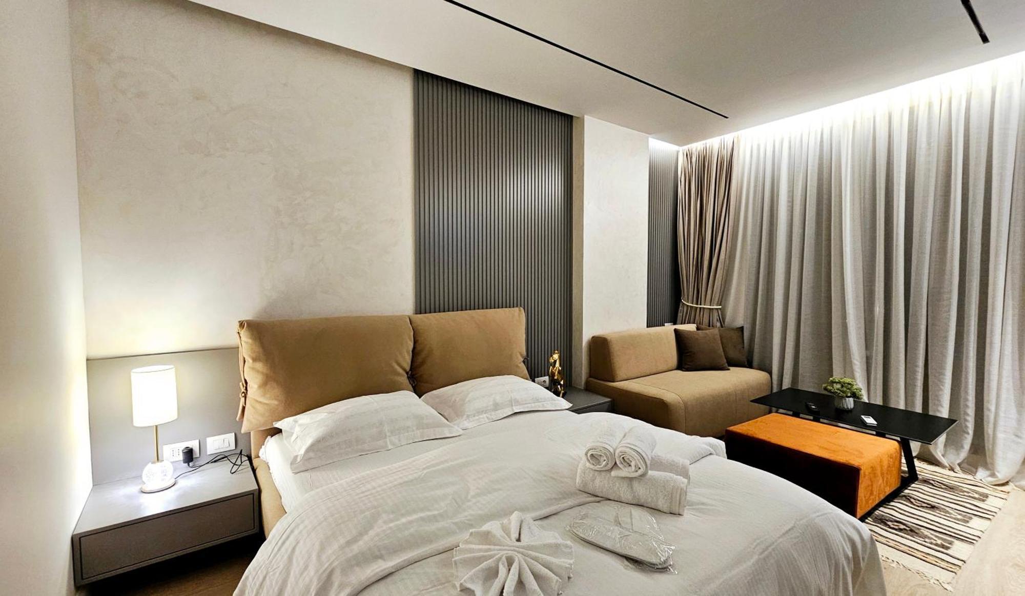 Center Apartment Easy_Luxury Tirana Kültér fotó
