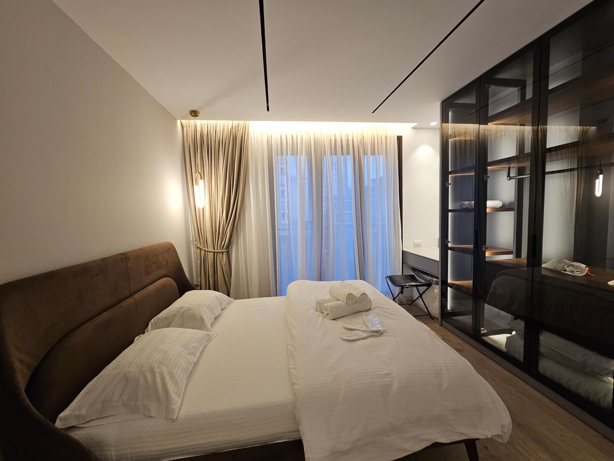 Center Apartment Easy_Luxury Tirana Kültér fotó